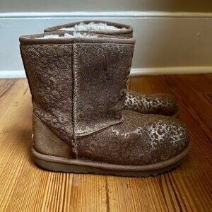 Ugg‎ brown suede cheetah metallic calf boots SIZE 6